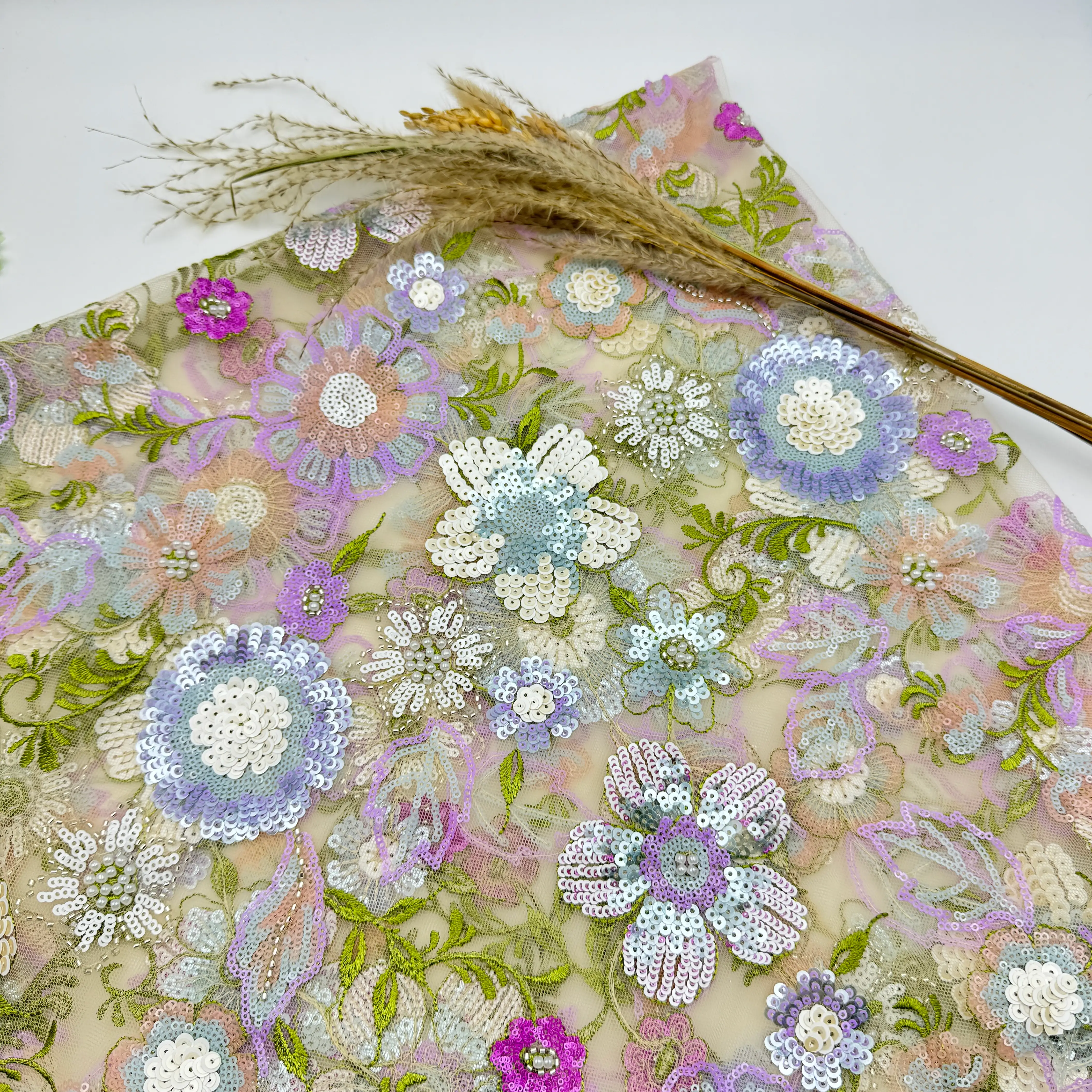 Large Floral Sequin Bead
