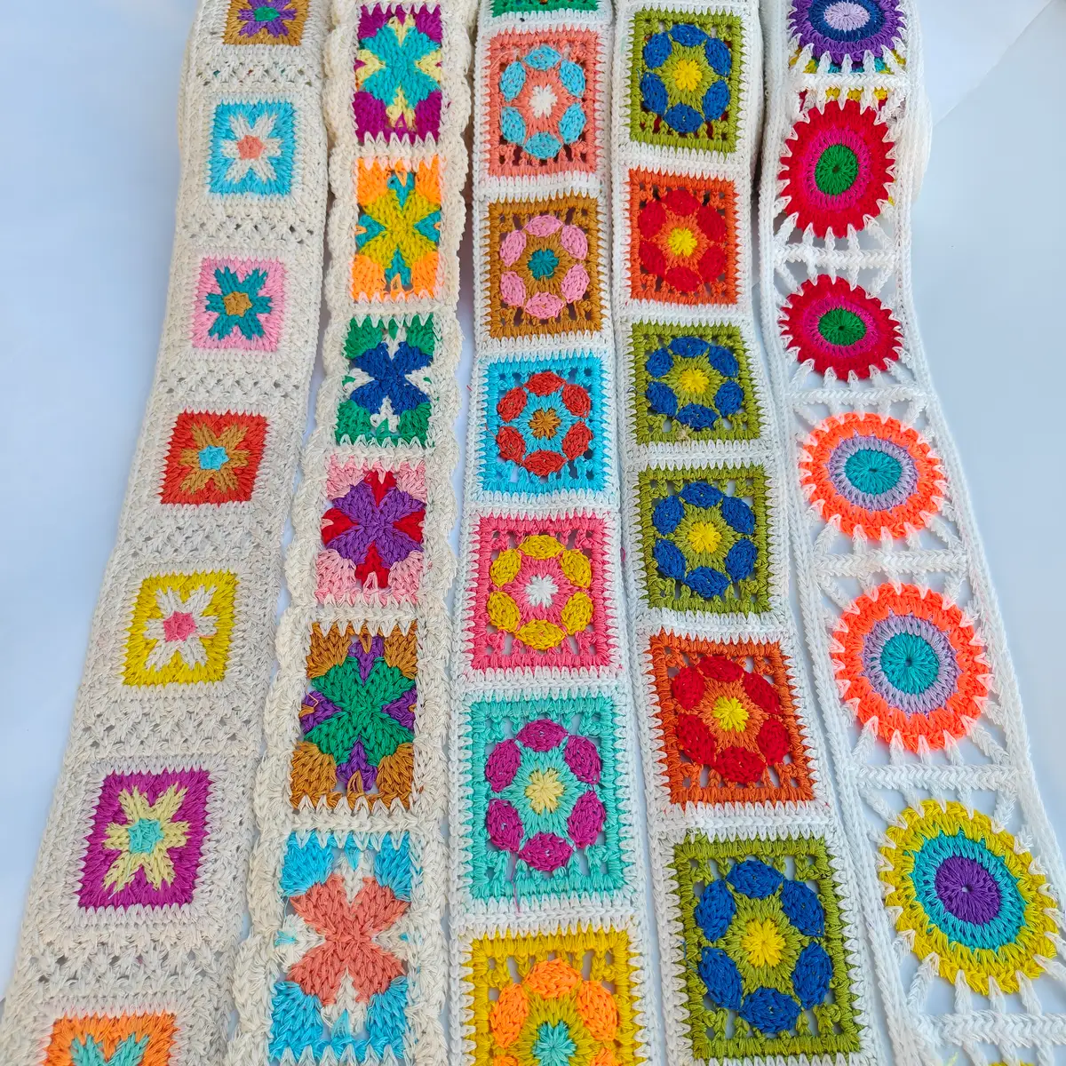 Large A1 Lace